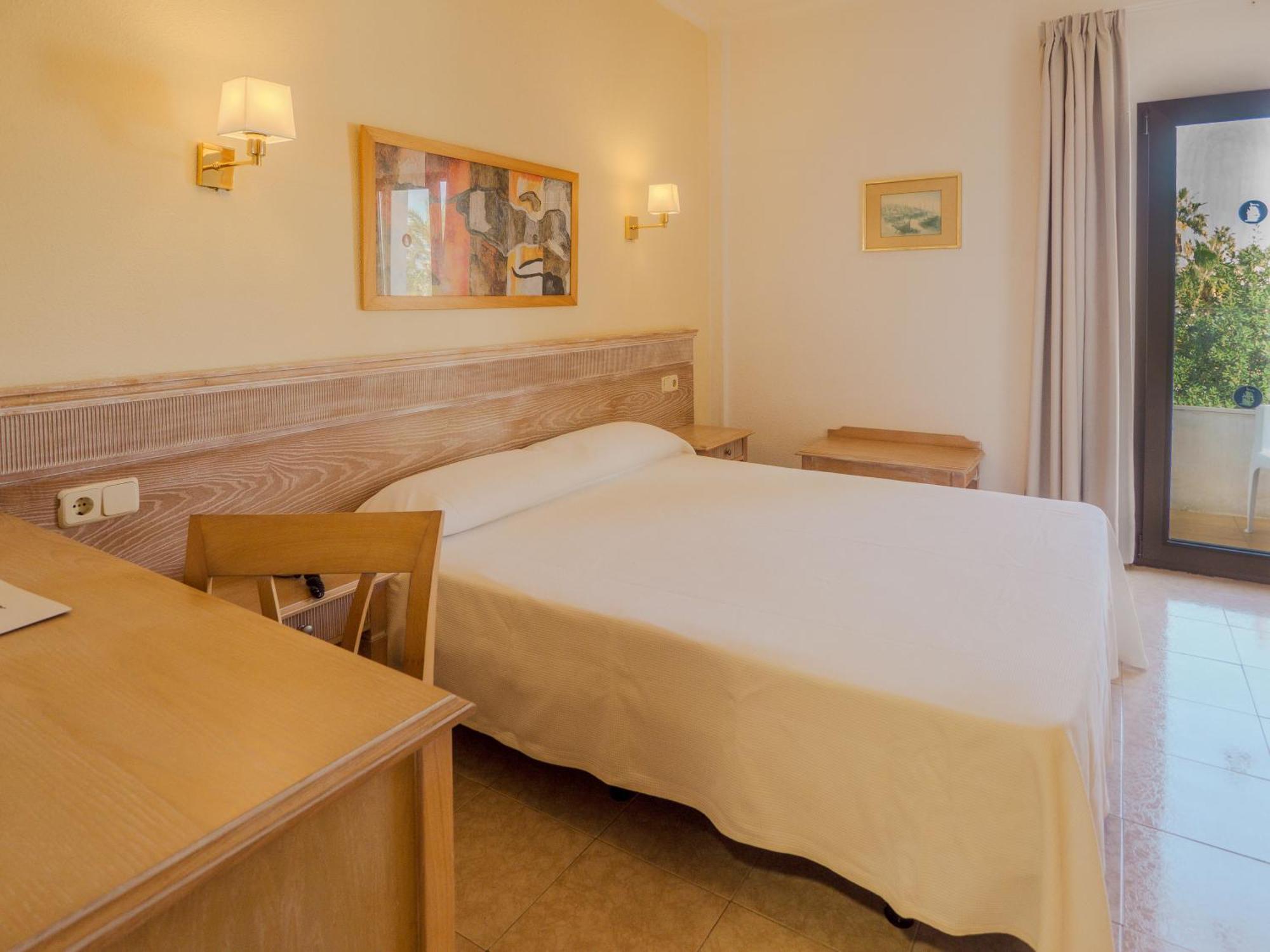 Hotel Santa Maria Playa Cala Millor  Kültér fotó